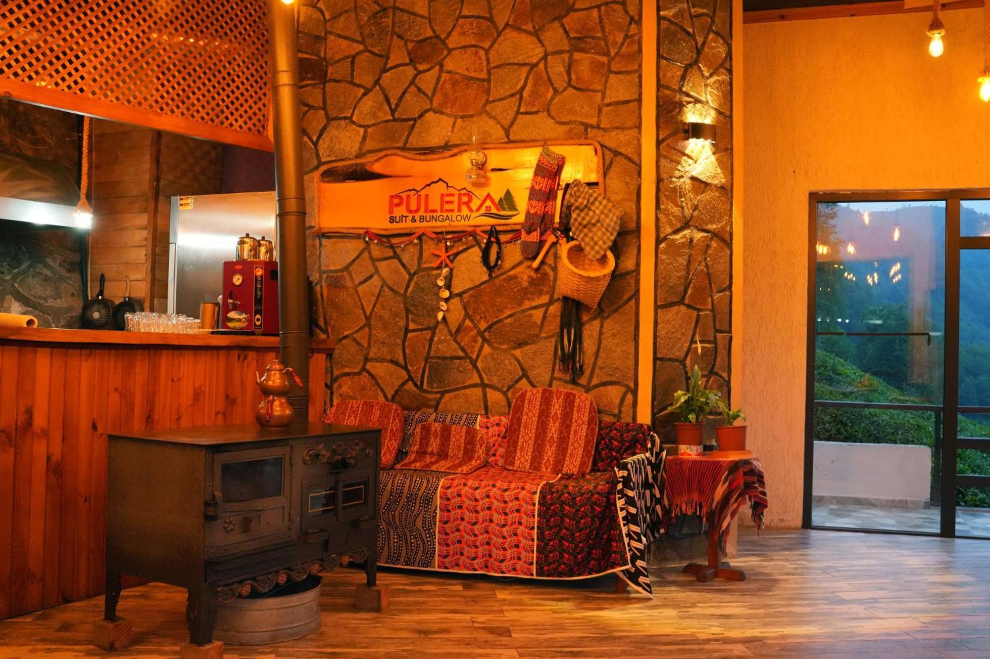 Puleri Suit Bungalow Camlihemsin Exterior photo